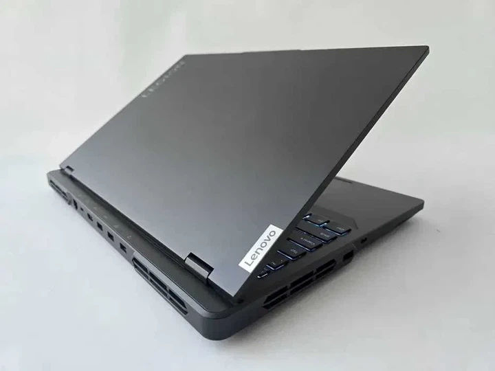 Ноутбук Lenovo LEGION 5 PRO I7 13700HX/RTX 4070/RAM 32GB/SSD 2TB/QHD 240Hz Б\В - изображение 6