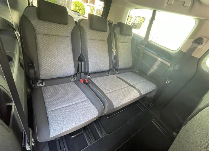 Авто чохли на сидіння Favot Citroen Spacetourer 8 місць (2016-2024) чорно-сірий - зображення 3