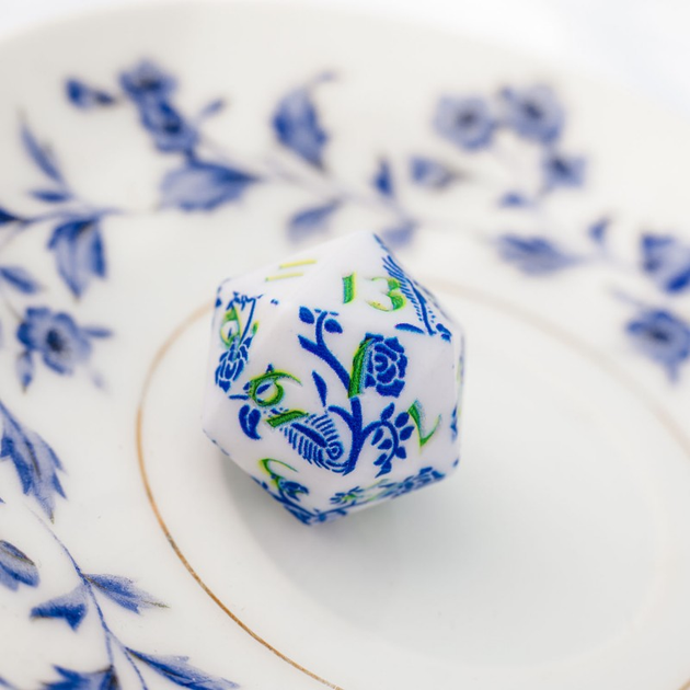 Zestaw kostek do gier planszowych Q-Workshop Full Art: Porcelana (5907699497911) - obraz 5