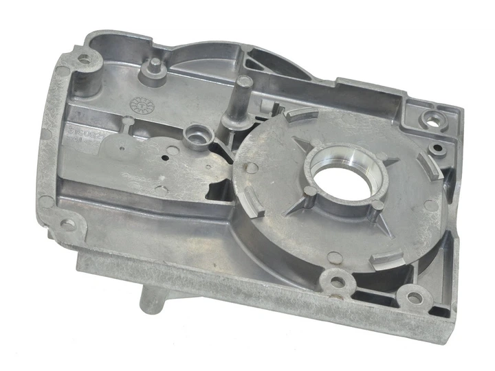 Корпус подшипника цепной пилы Makita UC3550A код 319092-1, saw1531 - Фото 3 Корпус подшипника цепной пилы Makita UC3550A код 319092-1, saw1531 - изображение 3