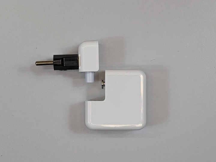 Блок питания для ноутбука Apple MacBook A1534 30W V 1.5A (BP53) - Фото 2 Блок питания для ноутбука Apple MacBook A1534 30W V 1.5A (BP53) - изображение 2