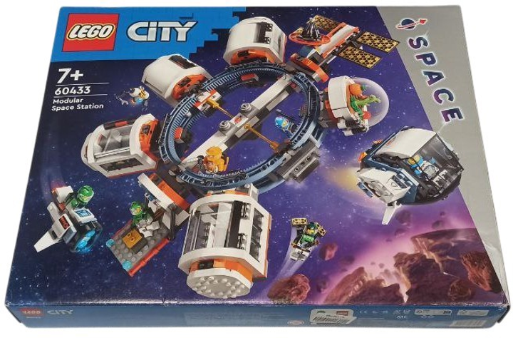 Конструктор LEGO City Модульна космічна станція 1097 деталей (60433) (955555911322921) - Уцінка - зображення 5