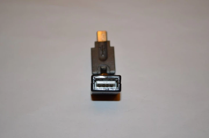 Переходник UKC 360* USB to Mini USB для автомагнитолы - Фото 3 Переходник UKC 360* USB to Mini USB для автомагнитолы - изображение 3