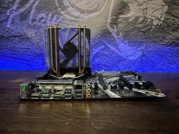 CORE i9 9900KF + z390m + メモリ16GBセット Ігровий комплект Z390 + i9-9900K + 16GB DDR4 – фото, відгуки