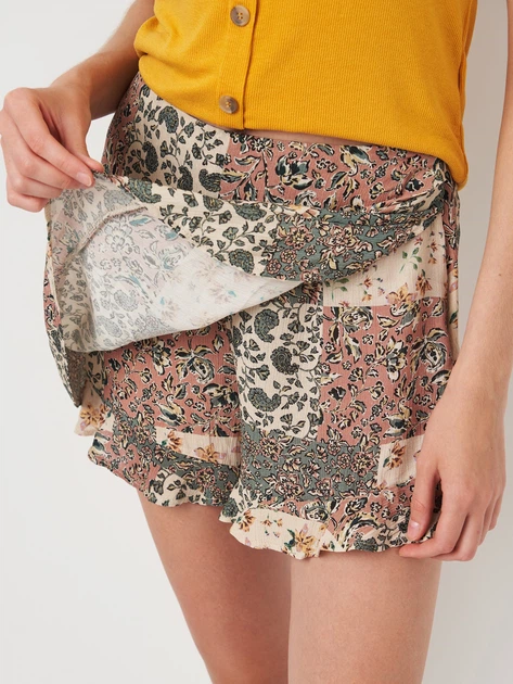 Юбка-шорты мини летняя женская Pull & Bear 5395332020 XS Комбинированная (KC1000000037554) - Фото 4 Юбка-шорты мини летняя женская Pull & Bear 5395332020 XS Комбинированная (KC1000000037554) - изображение 4