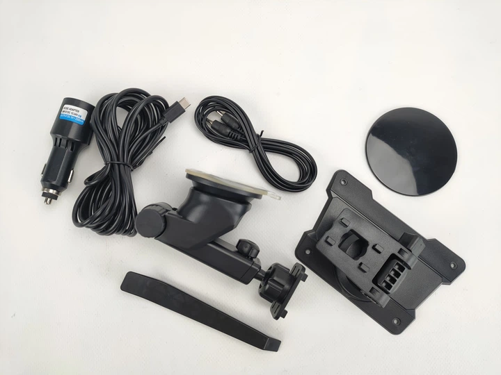 Автомагнитола Lamtto RC07 / 9" / Сенсорная / Apple CarPlay / Android Auto / Bluetooth / FM / AUX Б/В - изображение 15