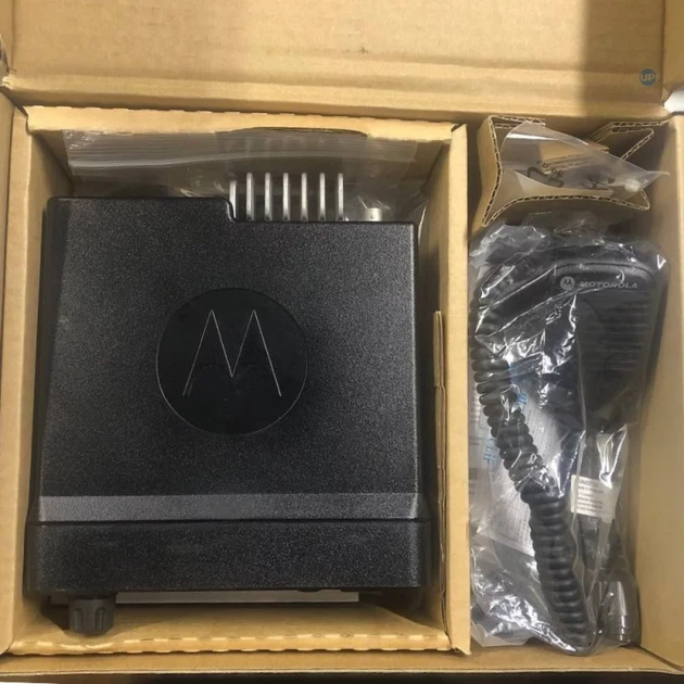 Рація Motorola DM4601e VHF AES 256 автомобільна - зображення 4