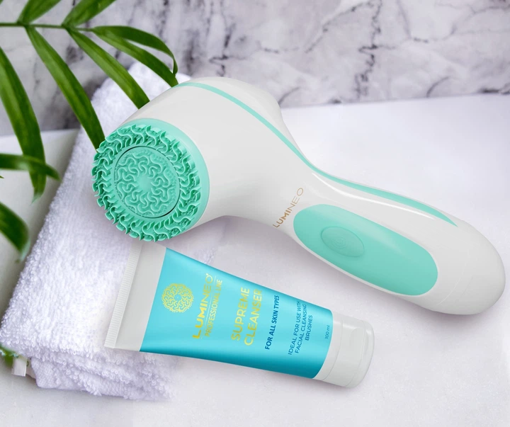 Szczoteczka do twarzy Lumineo Brush Classic 3 końcówki + żel do wszystkich rodzajów skóry (5904726872482) - obraz 8