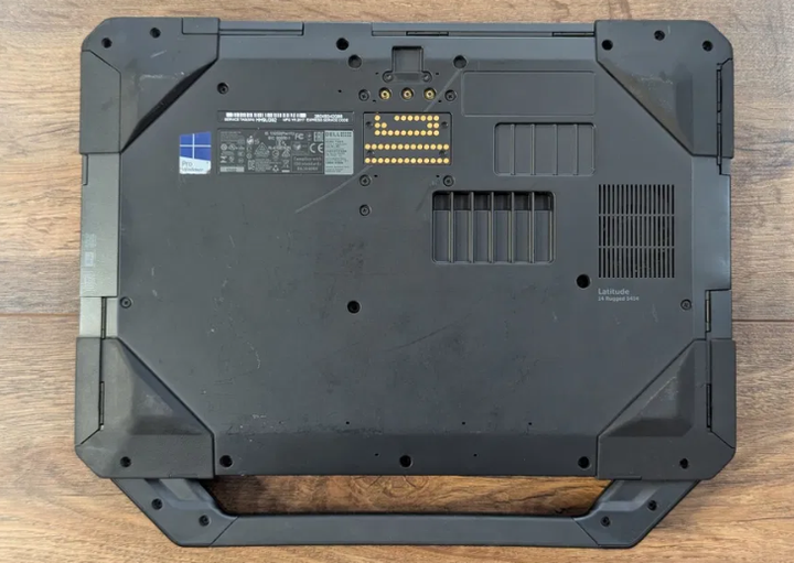 Защищенный ноутбук Б-класс Dell Latitude 5414 Rugged / 14" (1920x1080) IPS Touch / Intel Core i7-6600U (2 (4) ядра по 2.6 - 3.4 GHz) / 16 GB DDR4 / 512 GB SSD / Intel HD Graphics 520 / WebCam б/у - Фото 7 Защищенный ноутбук Б-класс Dell Latitude 5414 Rugged / 14" (1920x1080) IPS Touch / Intel Core i7-6600U (2 (4) ядра по 2.6 - 3.4 GHz) / 16 GB DDR4 / 512 GB SSD / Intel HD Graphics 520 / WebCam б/у - изображение 7