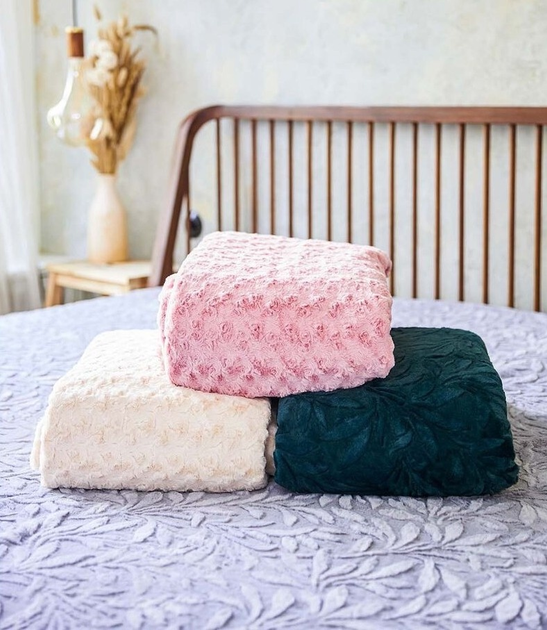 Покривало на ліжко Smukee Home хутряне двостороннє зелене 200 x 220 см (5901619997680) - зображення 3