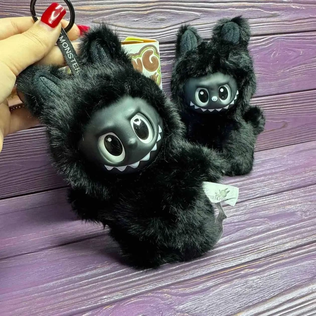 Мягкая игрушка Брелок ЛаБуБу полностью чёрный Labubu 15 см - изображение 4