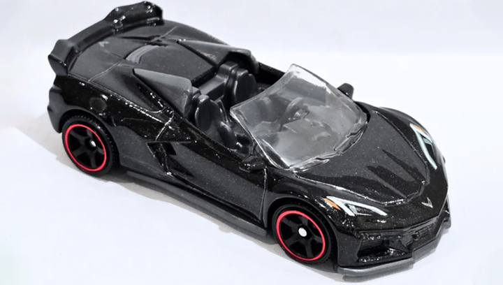 Машинка Велике Місто Matchbox 2023 Chevrolet Corvette C8 Z06 1:64