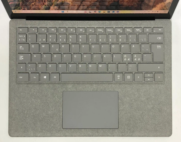 Ноутбук Microsoft Surface Laptop 2 1769 - 13.5