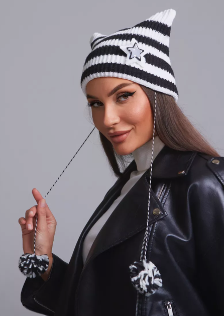 Шапка біні з вушками та зіркою зимова в’язана чорно-біла Bitterly Love oni size (SVS) - зображення 4