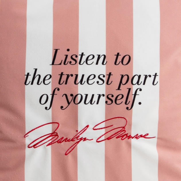 Poszewka Homla Monroe Carnival welurowa z nadrukiem w pasy Różowo-biała 45 x 45 cm (5906496723308) - obraz 3