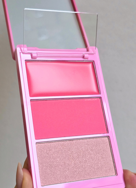 Палетка румяна и хайлайтер для лица, губ, век Pear Nova Cheek Palette Pink 12 г - изображение 4