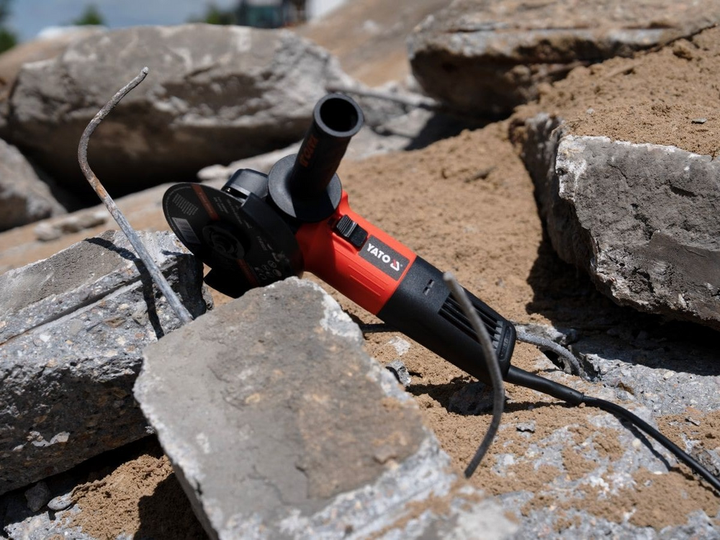 Кутова шліфувальна машина YATO 125 мм 1100 Вт (YT-82100) - зображення 6