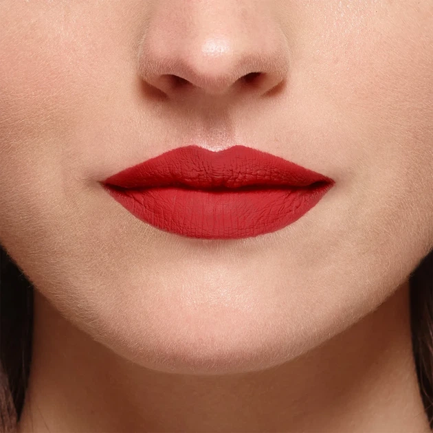 L'Oreal Paris Color Riche Intense Volume Matte Матова помада для губ № 336 "Rouge Avant-Garde" - изображение 2