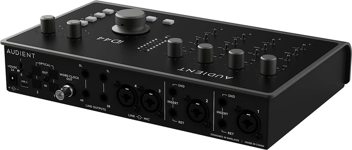 Аудиоинтерфейс Audient iD44 MKII - Фото 5 Аудиоинтерфейс Audient iD44 MKII - изображение 5
