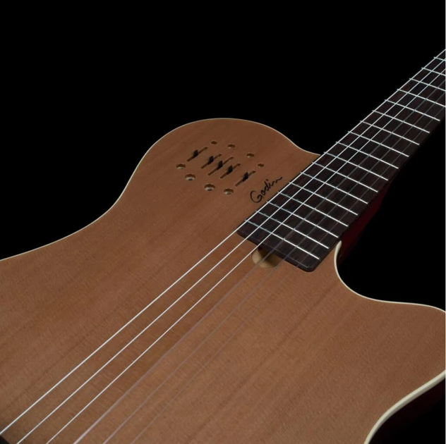 Классическая гитара Godin Multiac Grand Concert Encore Natural SG - Фото 4 Классическая гитара Godin Multiac Grand Concert Encore Natural SG - изображение 4