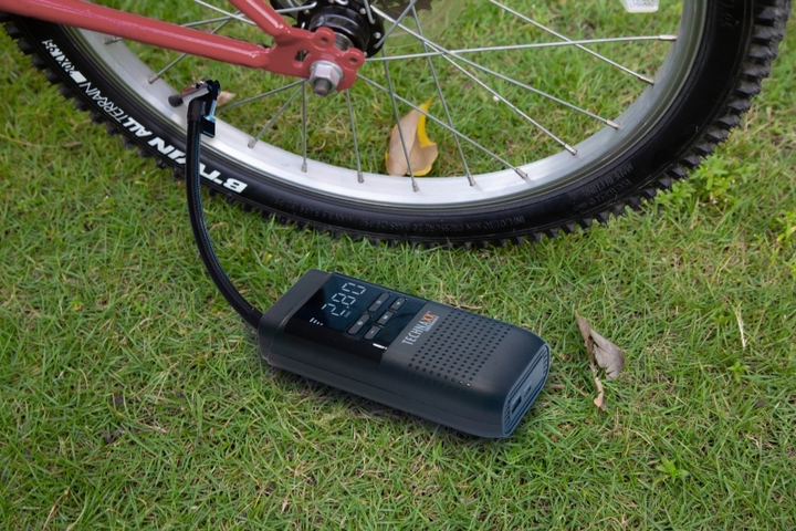 Kompresor powietrza Technaxx TX-321 (4260358128399) - obraz 5