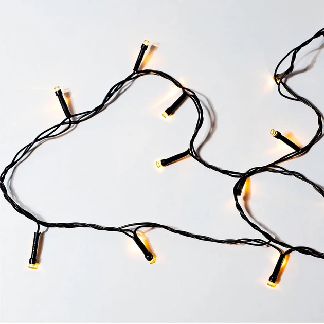 Комнатная светодиодная гирлянда Нить 22 м 220 LED, черный провод, желтый свет - Фото 6 Комнатная светодиодная гирлянда Нить 22 м 220 LED, черный провод, желтый свет - изображение 6