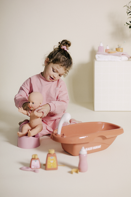 Zestaw do kapieli Smoby Toys Baby Nurse Puder brązujący z akcesoriami 42 cm (7600220383) (3032162203835) - obraz 7