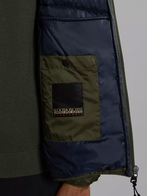 Куртка демісезонна з капюшоном чоловіча Napapijri Aerons NP0A4GJOGE41005 L Зелена (800070311914) - зображення 7