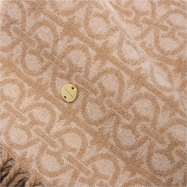 Шарф жіночий Coccinelle Monogram E7RCZ310201 M98 Бежевий (800070345984) - зображення 2