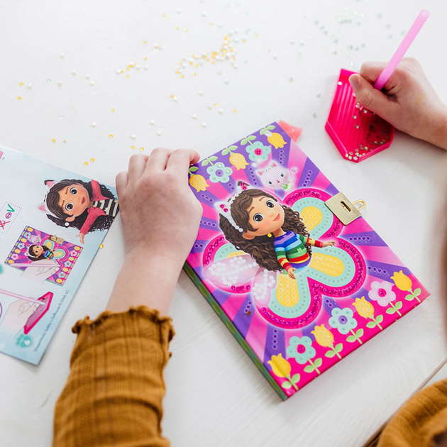 Щоденник для дітей Totum Gabby’s Dollhouse з замком і набором для прикрашання діамантами TT420502 (8714274420502) - зображення 3