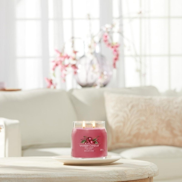 Ароматична свічка Yankee Candle Black Cherry 368 г (5038581125121) - зображення 4