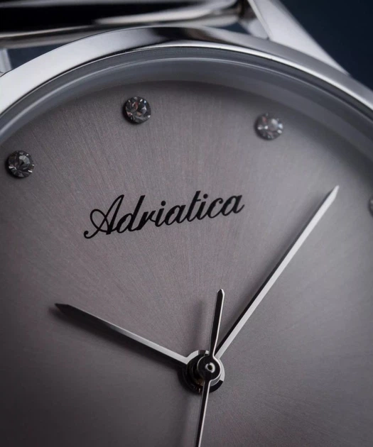 Женские часы Adriatica A3572.5147Q - изображение 2
