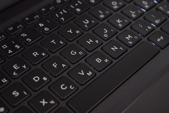 Ноутбук Dell Latitude 5300 i5-8365U / 16 гб / ssd 256 гб / 13.3