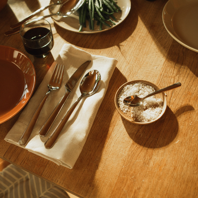 Komplet sztućców Fiskars Functional Form z stali nierdzewnej 16 elementów (5702268561167) - obraz 4