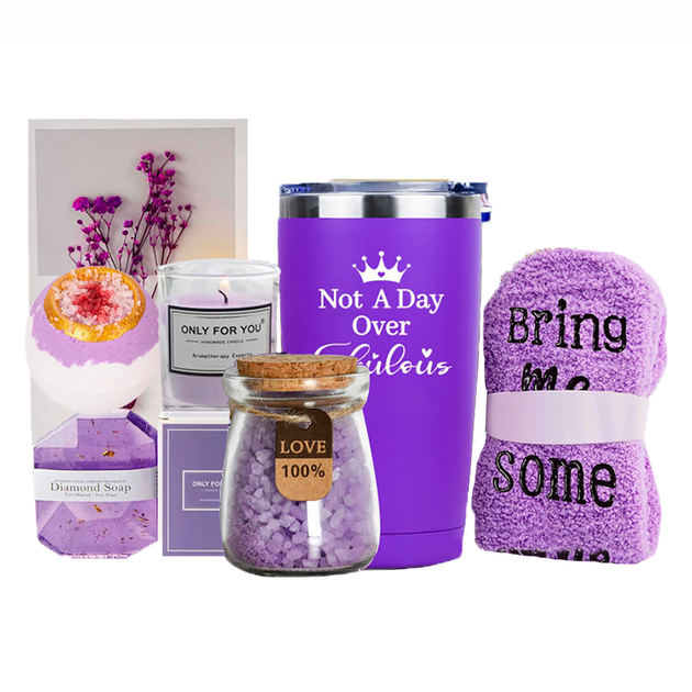 Подарунковий Spa Box Lesko 0010 Violet термостакан мило бомба для ванни сіль для ванни свічка листівка - Фото 1 Подарунковий Spa Box Lesko 0010 Violet термостакан мило бомба для ванни сіль для ванни свічка листівка - зображення 1