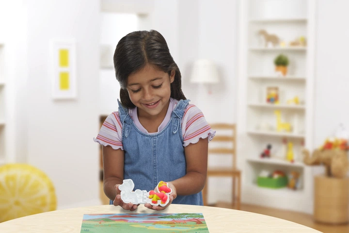 Zestaw kreatywny Hasbro Play-Doh z masą plastyczną Lew i przyjaciele F7221 (5010996121806) - obraz 13