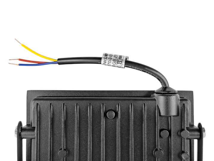 Прожектор світлодіодний Lemanso LMP76-50 з пультом керування 50W RGB IP65 - Фото 4 Прожектор світлодіодний Lemanso LMP76-50 з пультом керування 50W RGB IP65 - зображення 4