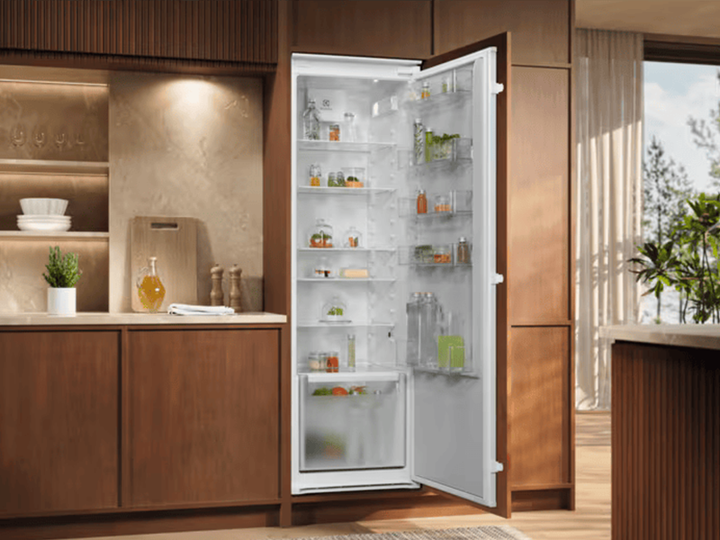 Холодильник встраиваемый Electrolux - ERD6DE18S4 - изображение 8