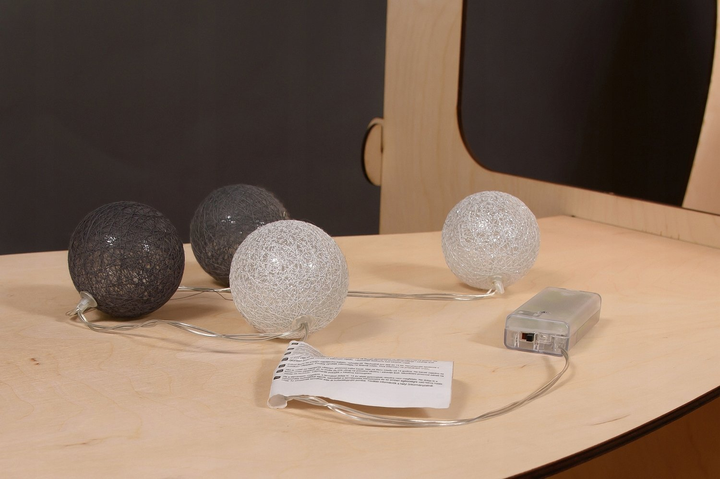 Садовий будиночок Ikonka дерев'яний столик, крейдяна дошка, 86 x 137 x 105 см (5905325439151) - зображення 7