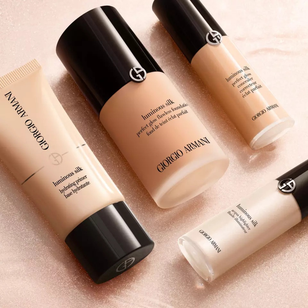 Тональна основа Giorgio Armani Luminous Silk 6.25 Medium To Tan 30 мл (3605521752505) - зображення 6