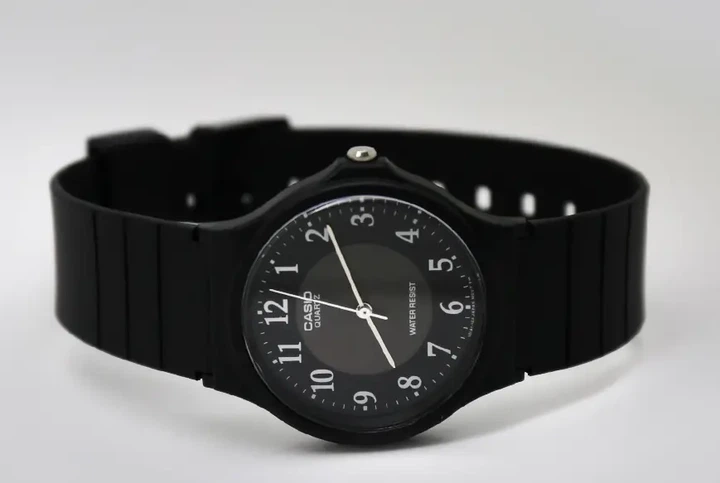Мужские часы CASIO MQ-24-1B3LLEF - изображение 4
