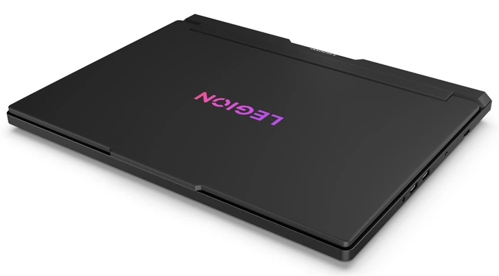 Ноутбук Legion 7 PRO (2025) Ultra 9 275HX/RTX 5090/RAM 64GB/SSD 2TB/240Hz - Фото 6 Ноутбук Legion 7 PRO (2025) Ultra 9 275HX/RTX 5090/RAM 64GB/SSD 2TB/240Hz - изображение 6