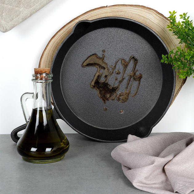 Patelnia Vilde Cast Line żeliwna z nakładką na uchwyt 25 cm (5904316471736) - obraz 3