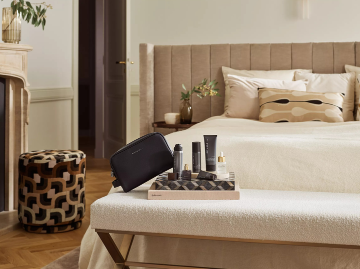 Zestaw Rituals Homme L Żel-pianka pod prysznic 50 ml + Szampon 70 ml + Antyperspirant w sprayu 50 ml + Żel-krem do twarzy 20 ml + Serum do twarzy 20 ml + Woda perfumowana 15 ml + Kosmetyczka (8719134208580) - obraz 3