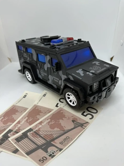 Дитяча обертова скарбничка-сейф для грошей Military car Safe Box з музикою у формі військової машини - зображення 7