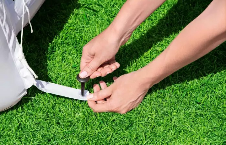 Bramka dmuchana Bestway 52058 + 2 piłki 213 x 122 x 137 cm (6942138950267) - obraz 6