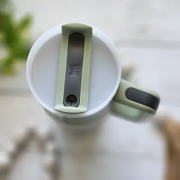 Термокружка Stanley Quencher H2.0 Tumbler Олива, 1.182л - изображение 3
