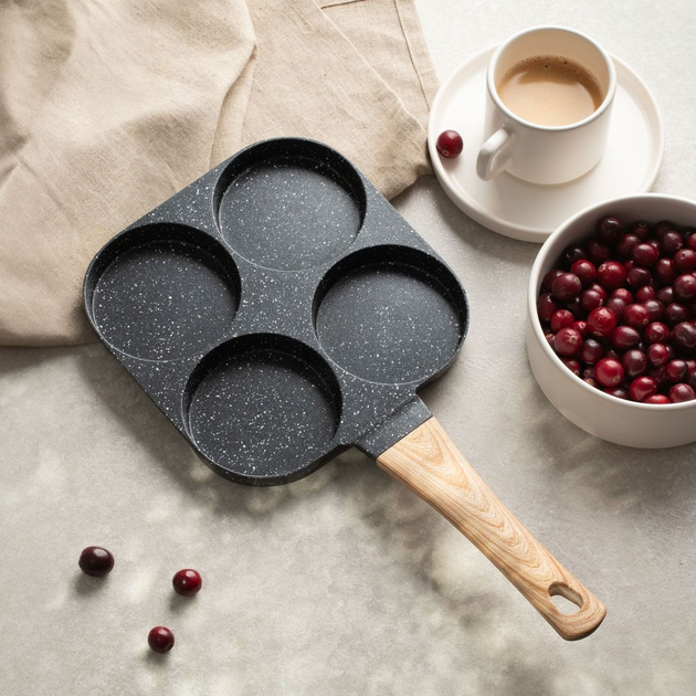 Patelnia do jajek Homla Rotelli granitowa na 4 otwory 19 cm (5906496721861) - obraz 6