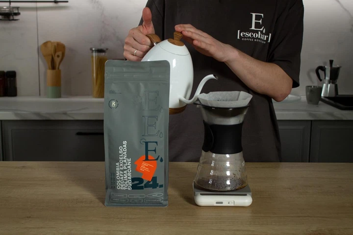 Кава без кофеїну мелена Escobar Coffee Colombia Decaff Excelso Tolima Planadas Sugarcane 1 кг - изображение 2