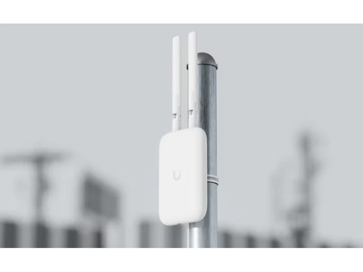 Точка доступу Ubiquiti Swiss Army Knife Ultra (UK-Ultra) - Фото 11 Точка доступу Ubiquiti Swiss Army Knife Ultra (UK-Ultra) - изображение 11